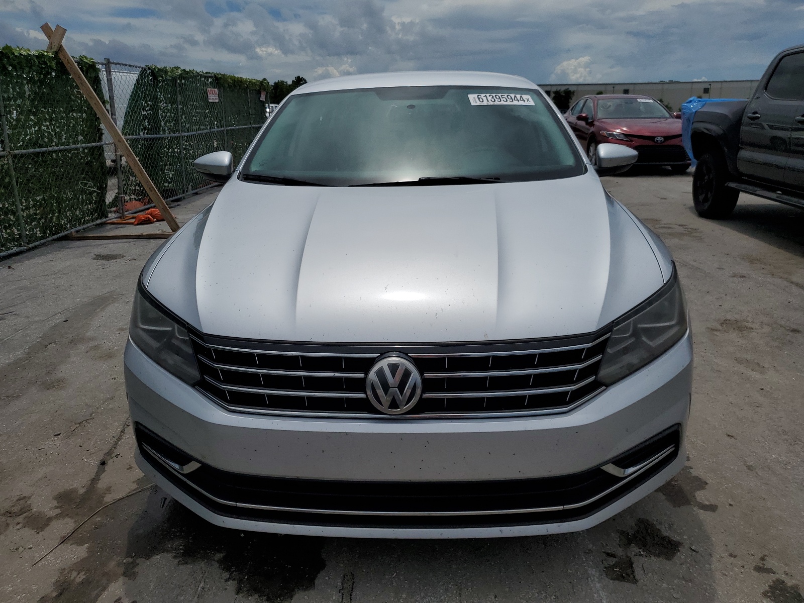 1VWAT7A33HC078289 2017 Volkswagen Passat S