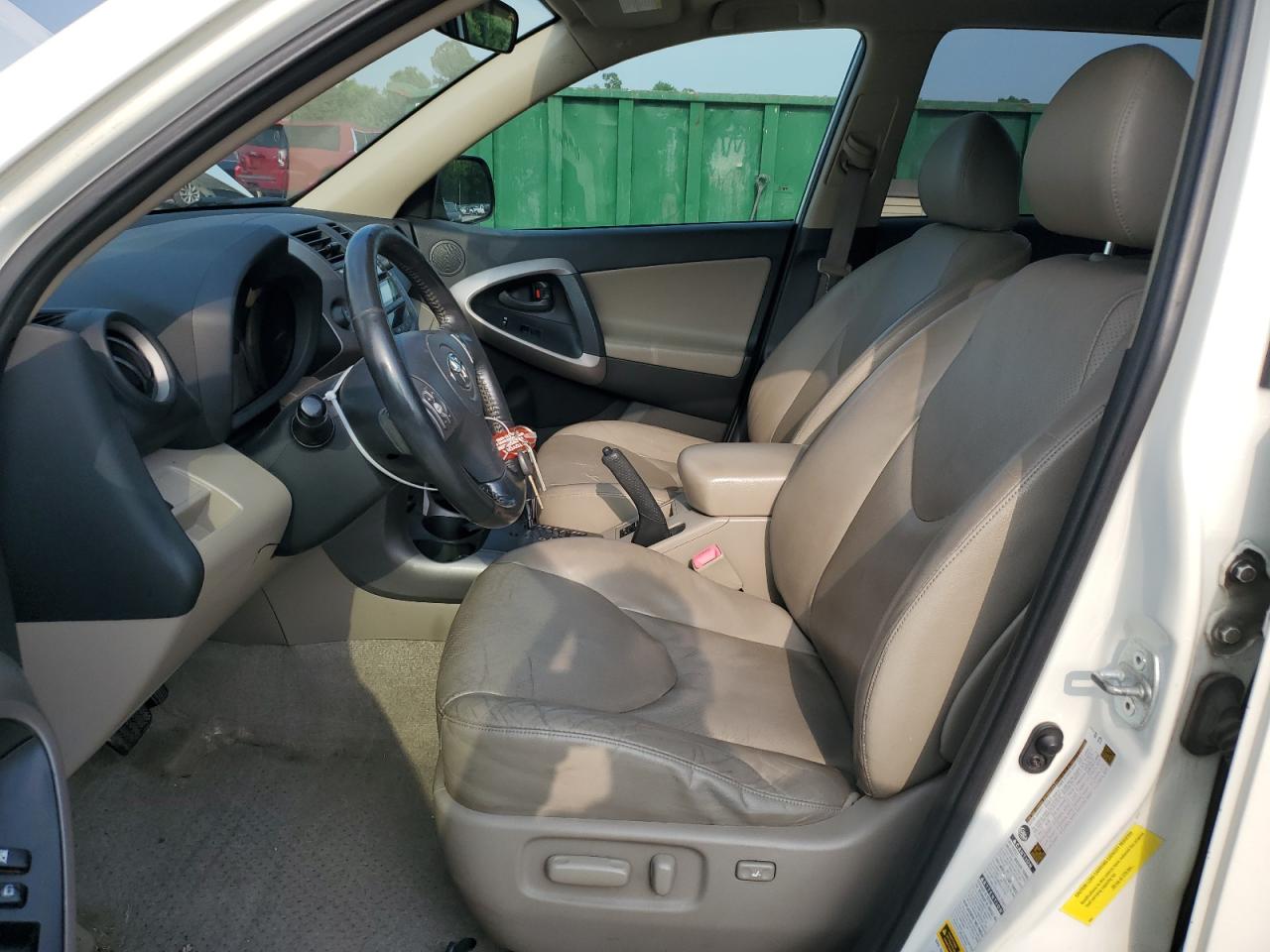 2008 Toyota Rav4 Limited VIN: JTMBK31V085067145 Lot: 59929564