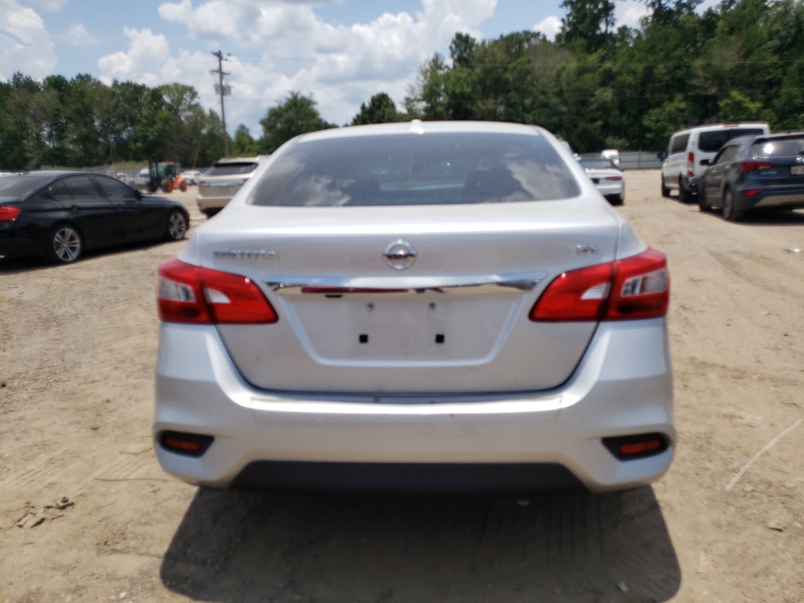 3N1AB7AP6JY241168 2018 Nissan Sentra S