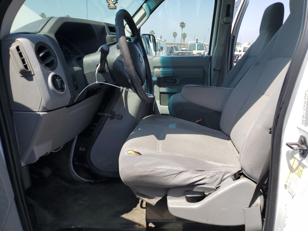 2011 Ford Econoline E350 Super Duty Wagon VIN: 1FBSS3BL8BDB15084 Lot: 57467324