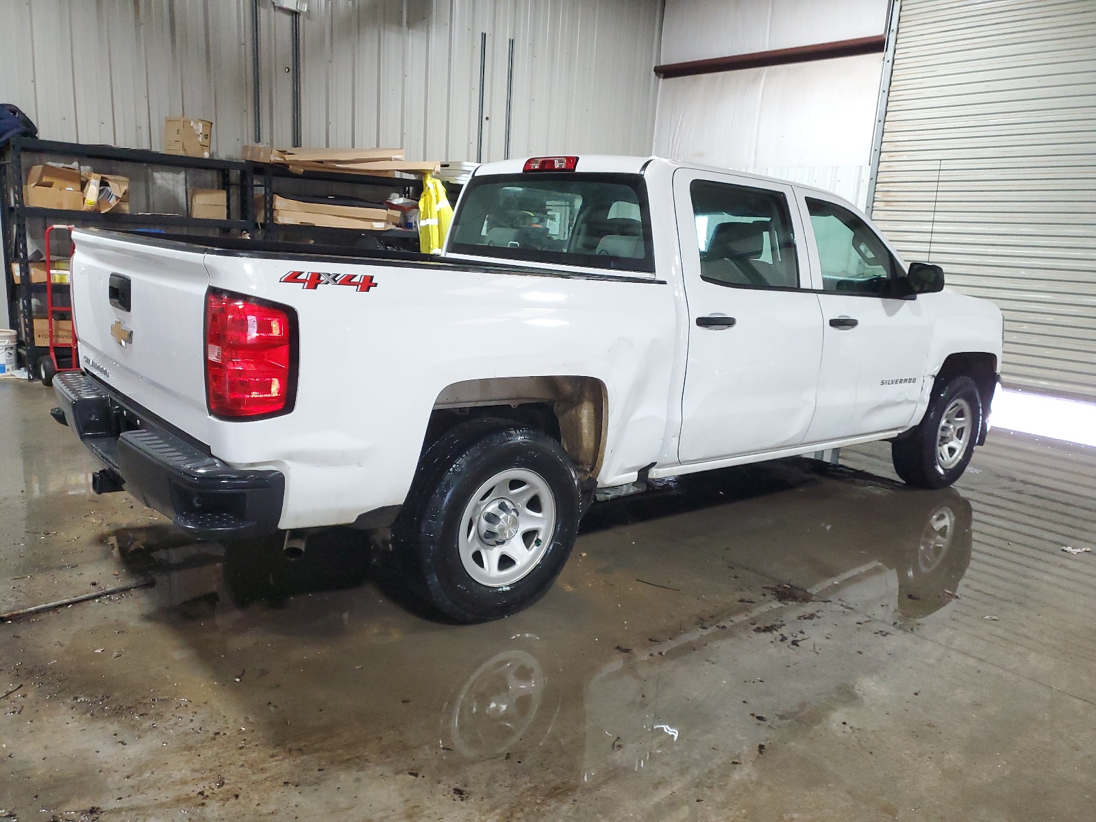 2018 Chevrolet Silverado K1500 vin: 3GCUKNEC9JG607524