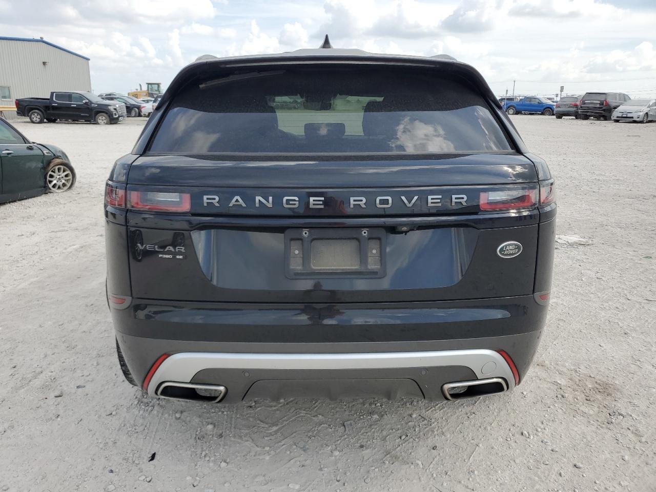 SALYL2RV6JA759065 2018 Land Rover Range Rover Velar R-Dynamic Se