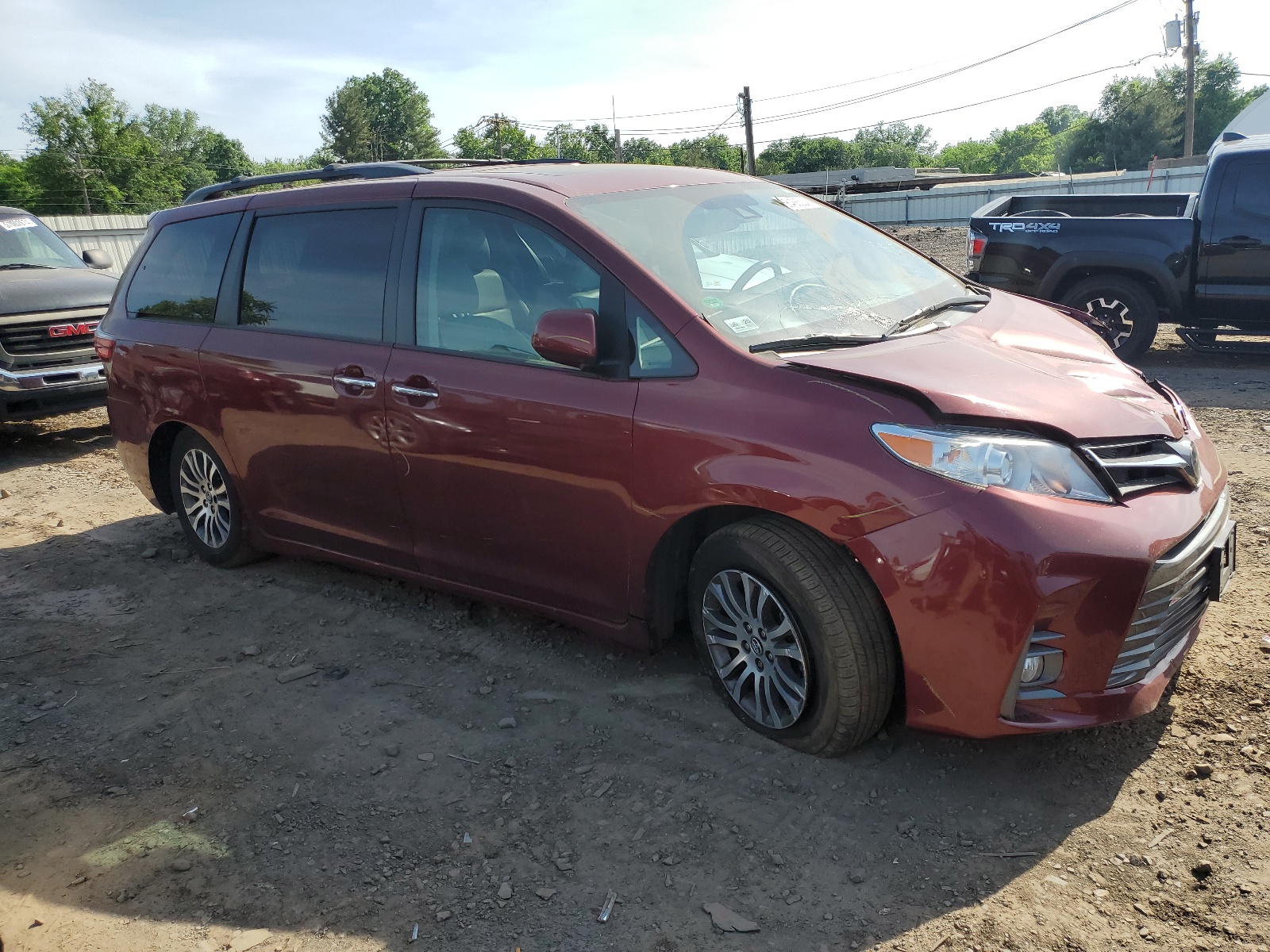 5TDYZ3DC4LS043627 2020 Toyota Sienna Xle