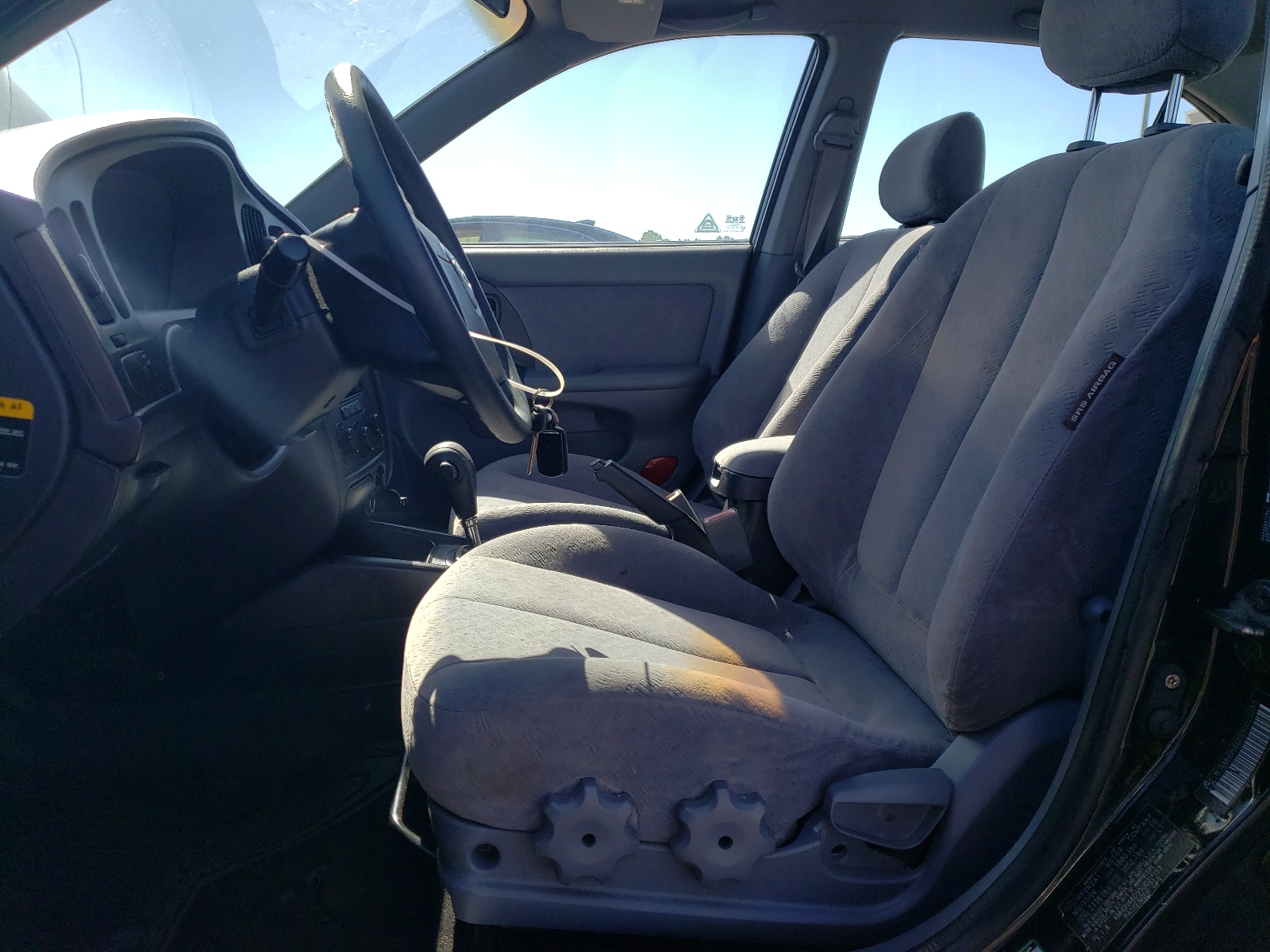 KMHDN46D95U022353 2005 Hyundai Elantra Gls