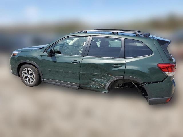  SUBARU FORESTER 2024 Зелений