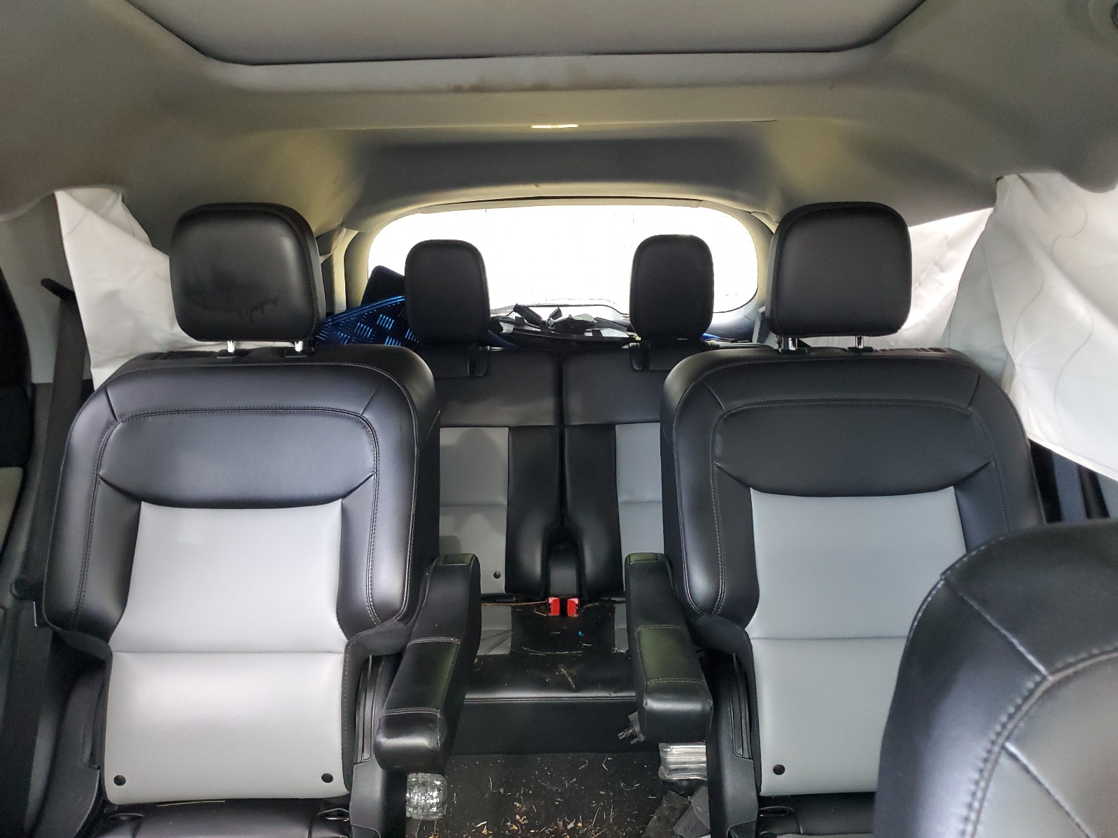 1FMSK8DH0NGB16889 2022 Ford Explorer Xlt