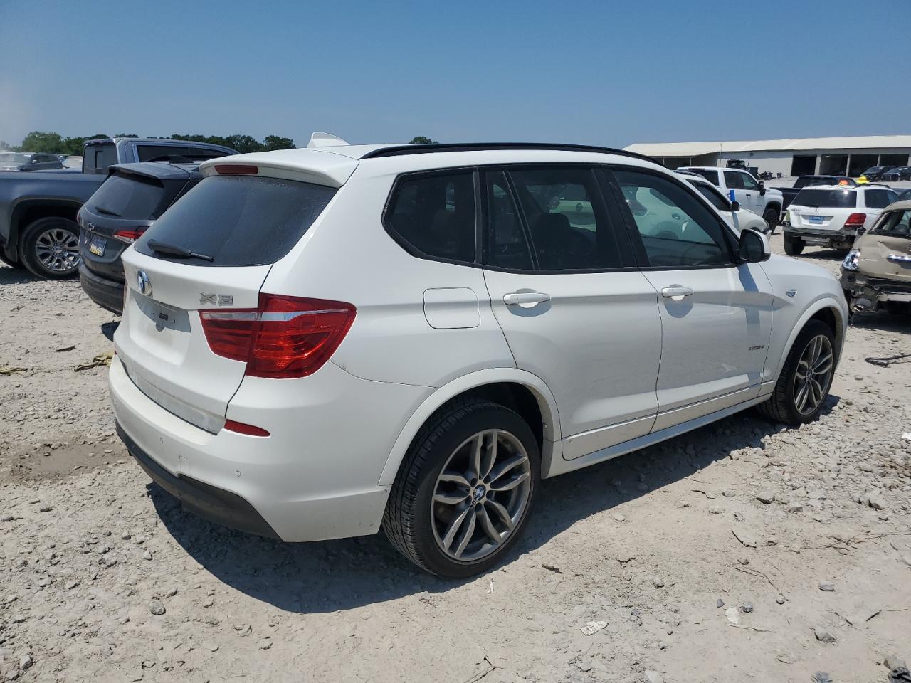 VIN 5UXWX7C52F0K32225 2015 BMW X3 no.3