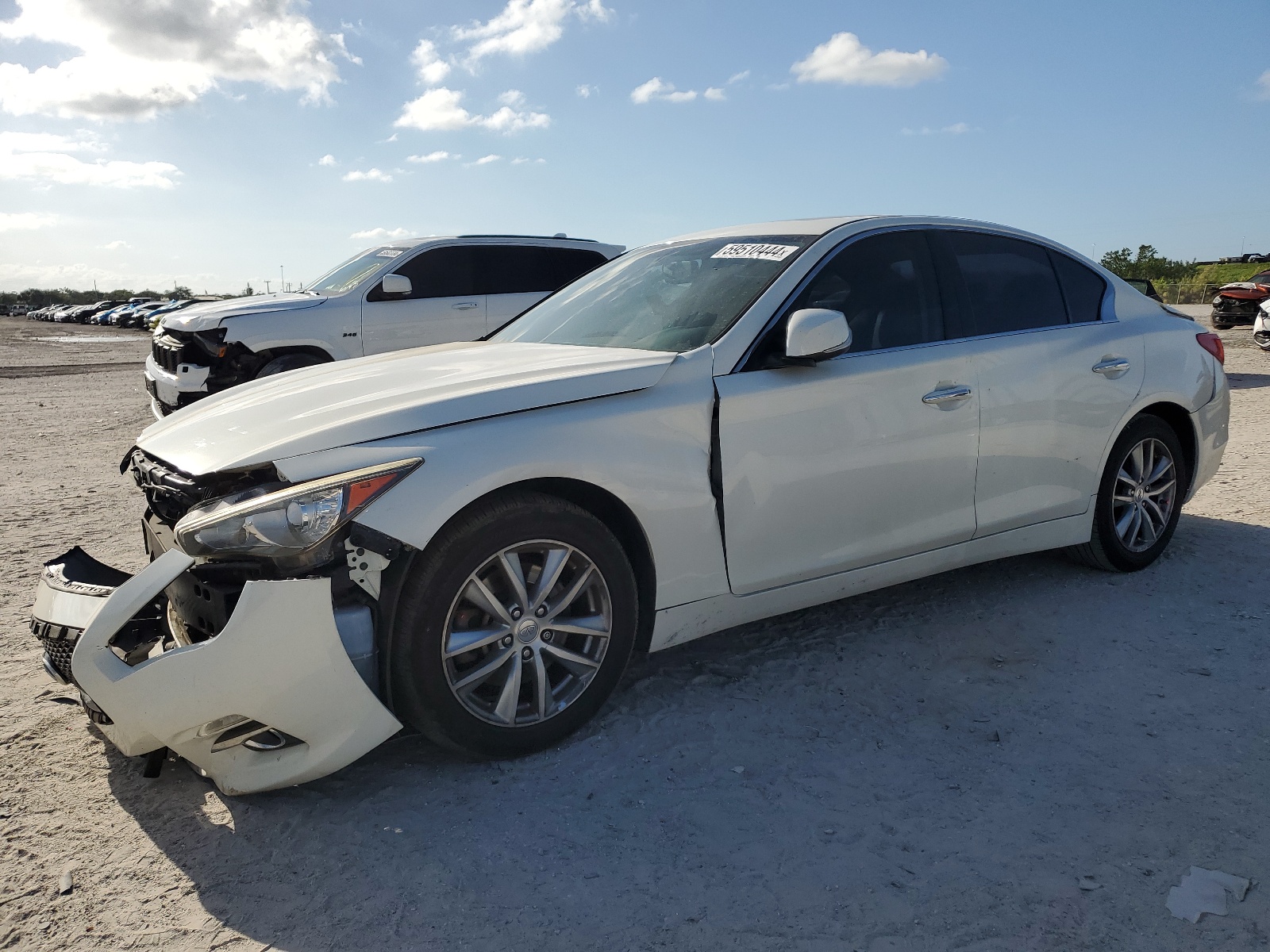 2015 Infiniti Q50 Base vin: JN1BV7AP9FM339147