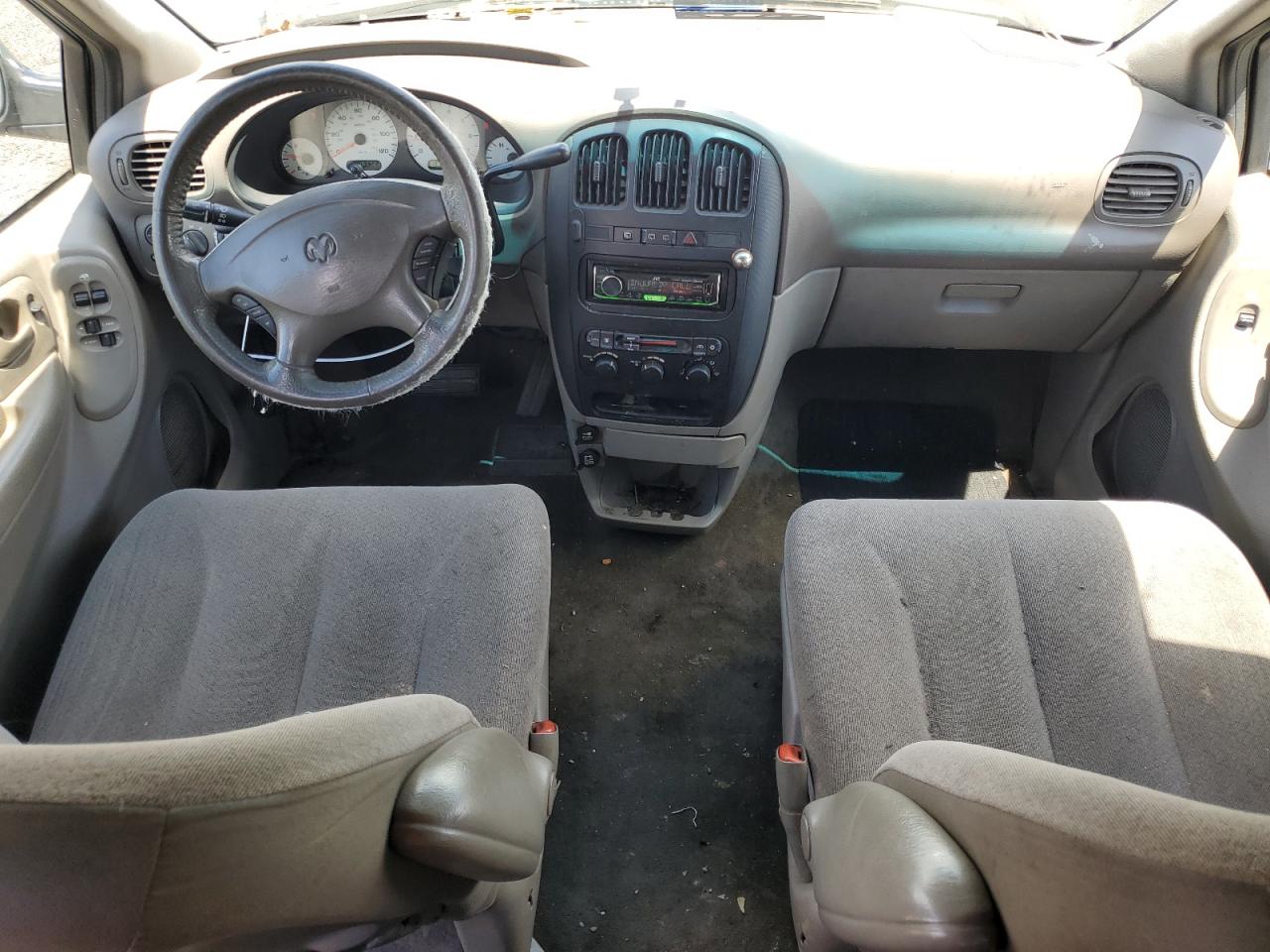 2003 Dodge Grand Caravan Sport VIN: 2D4GP44L93R235404 Lot: 60905594