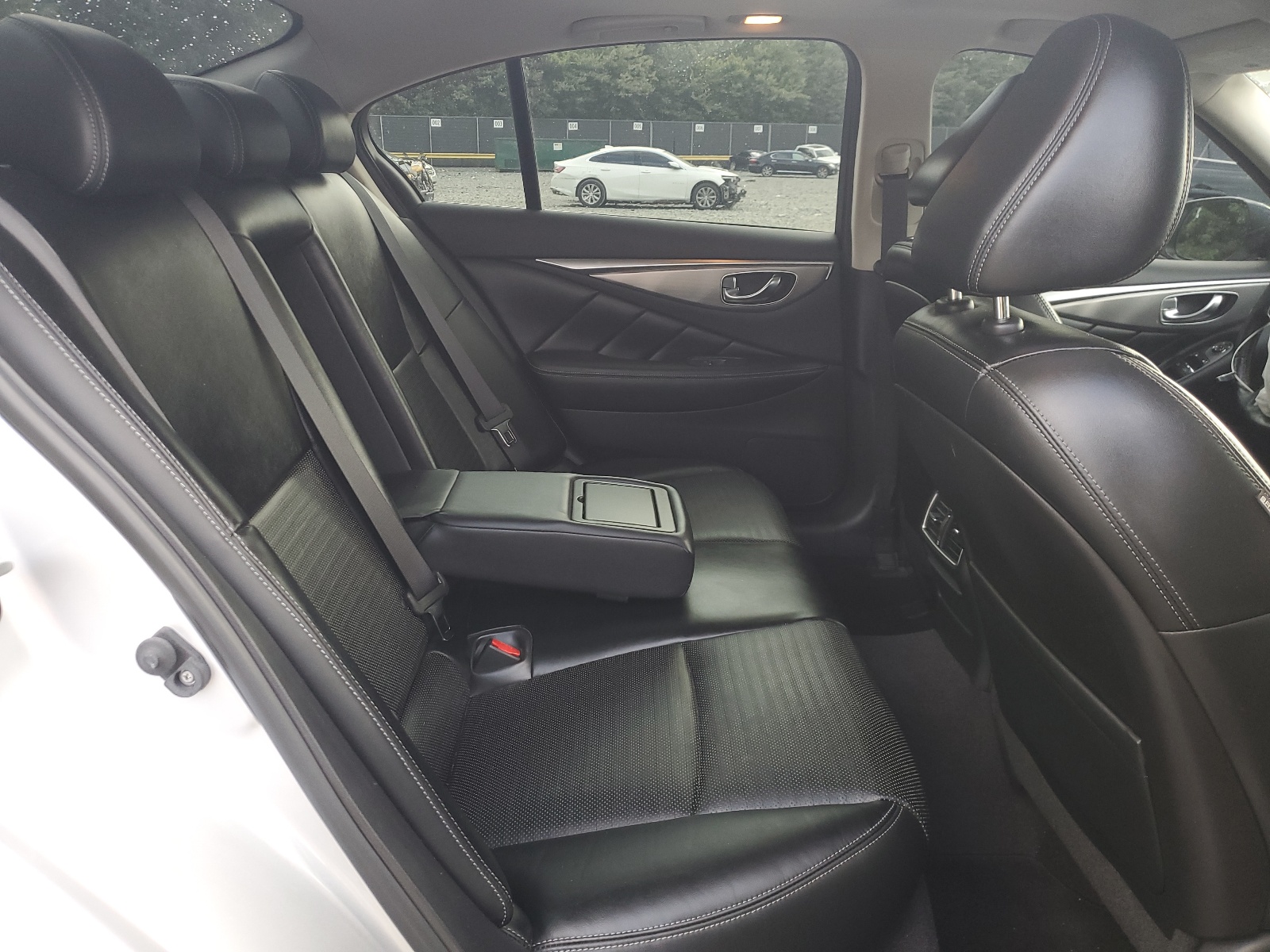 JN1BV7AR5FM412967 2015 Infiniti Q50 Base