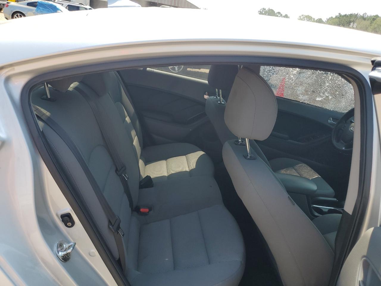 2017 Kia Forte Lx VIN: 3KPFK4A78HE057170 Lot: 58791094