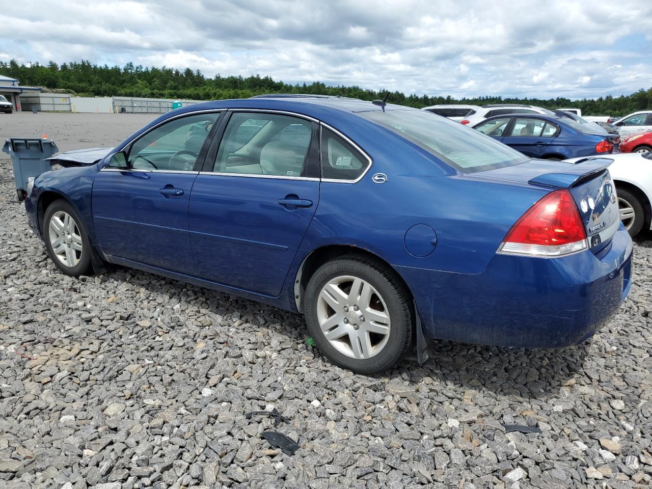 2006 Chevrolet Impala - Image 2