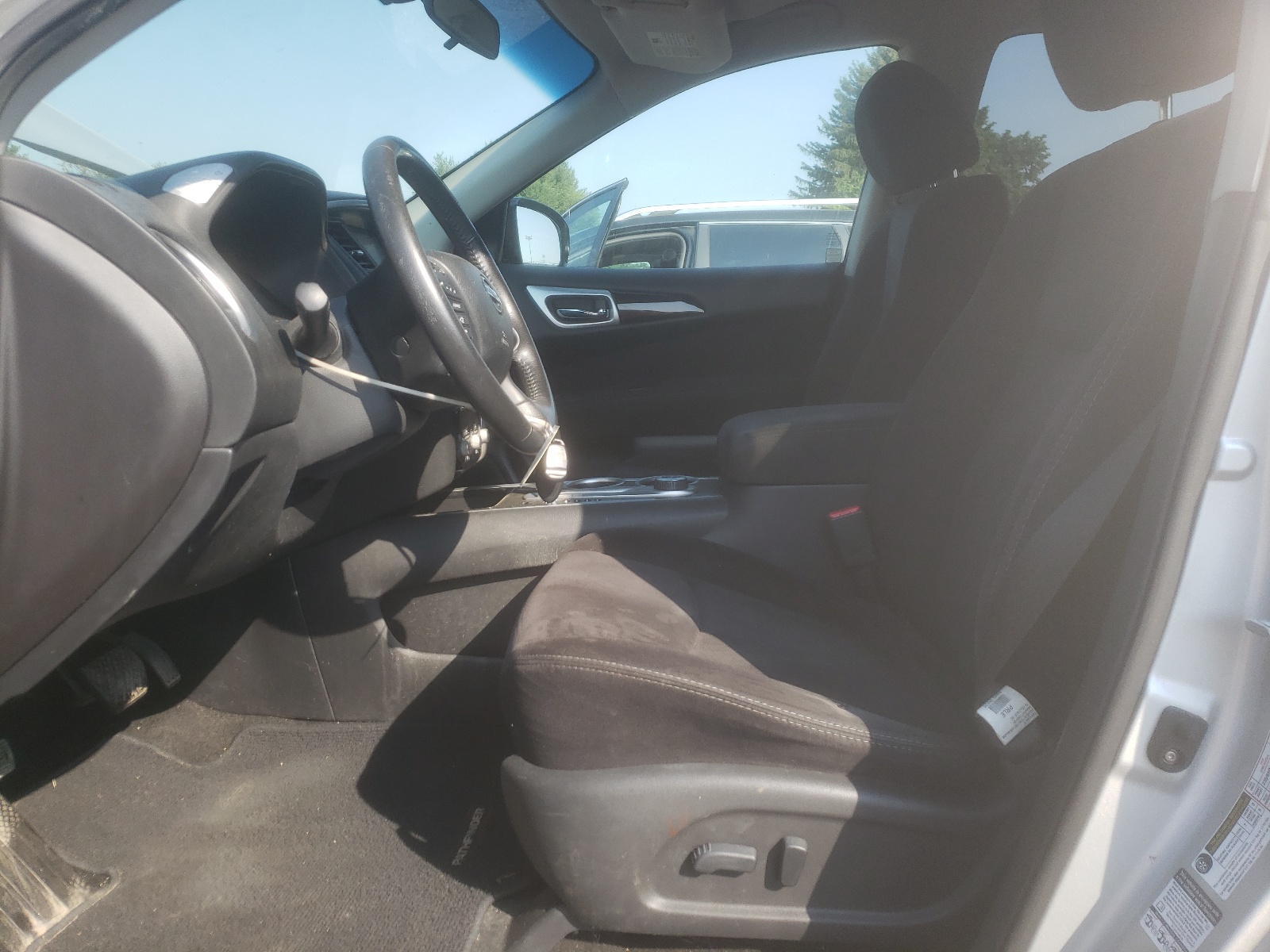 2014 Nissan Pathfinder S vin: 5N1AR2MM5EC663648