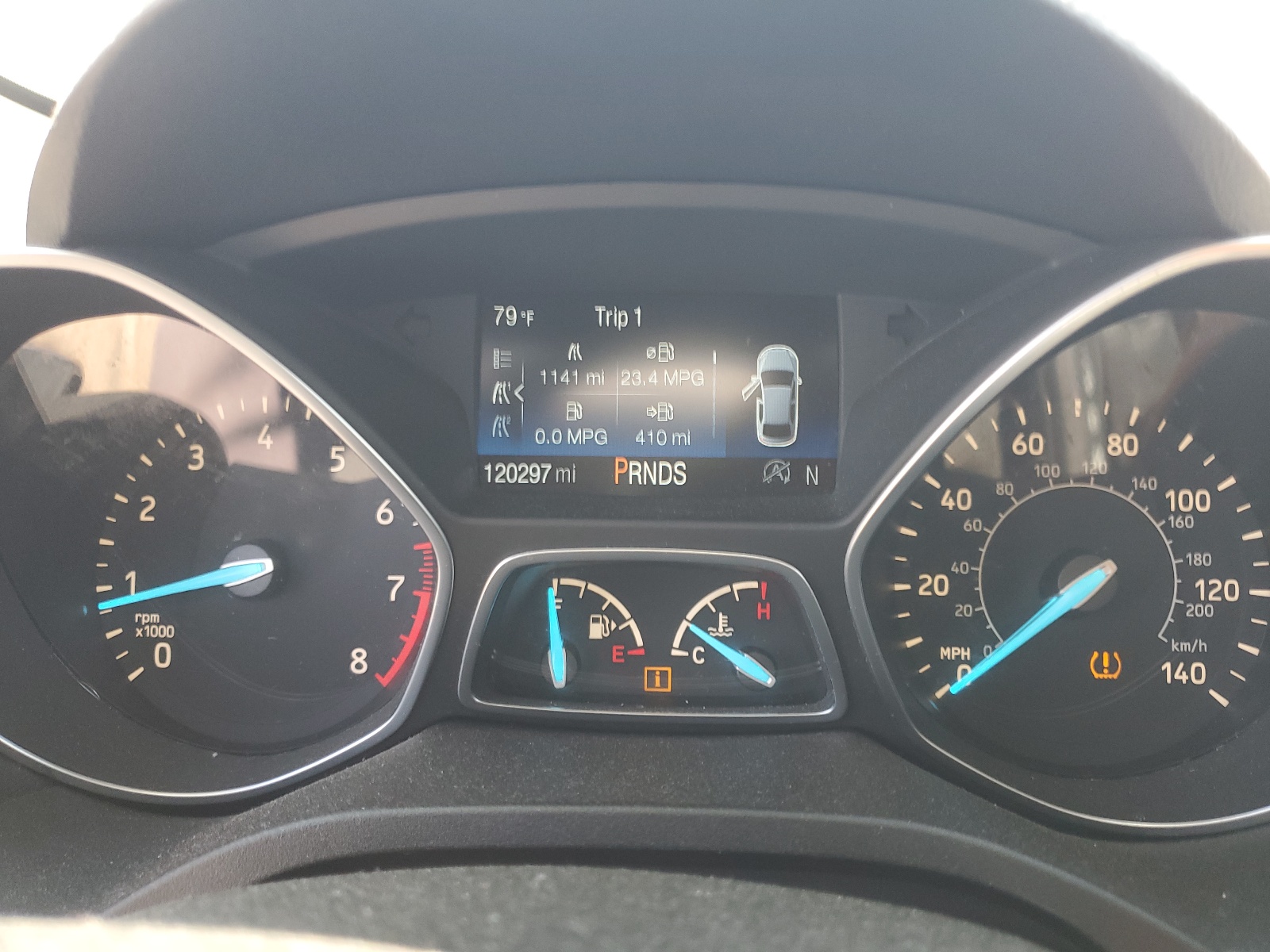 1FMCU9JDXHUB49653 2017 Ford Escape Titanium