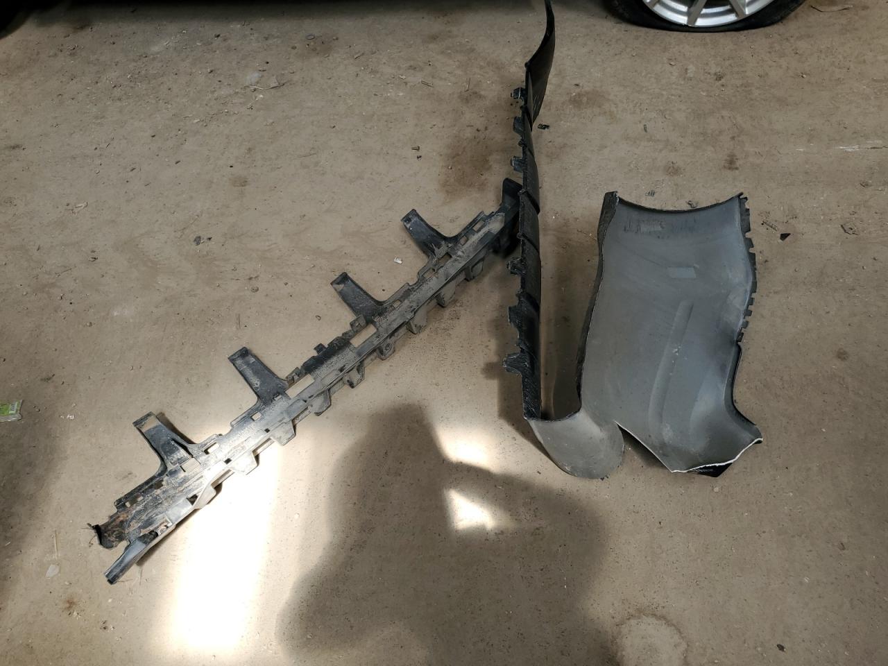 2012 Ford Escape Xlt VIN: 1FMCU0D77CKC11385 Lot: 60170804