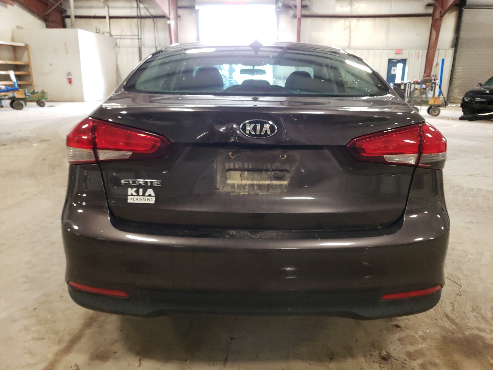 3KPFK4A77HE050923 2017 Kia Forte Lx