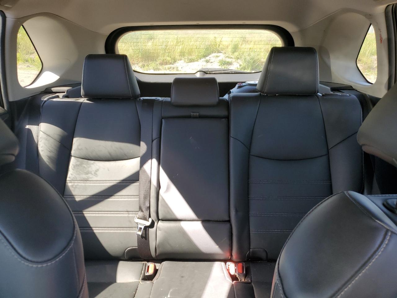 2021 Toyota RAV 4 - Image 10