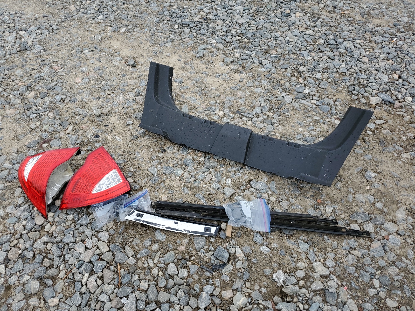 3FAHP0JA1BR124597 2011 Ford Fusion Sel