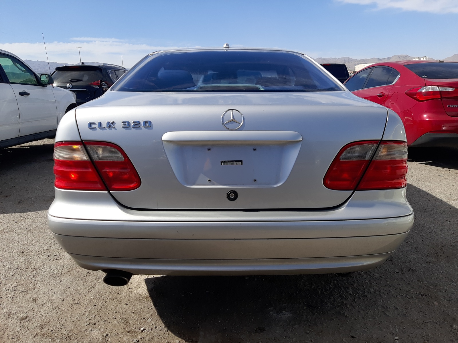 WDBLJ65G01F170133 2001 Mercedes-Benz Clk 320