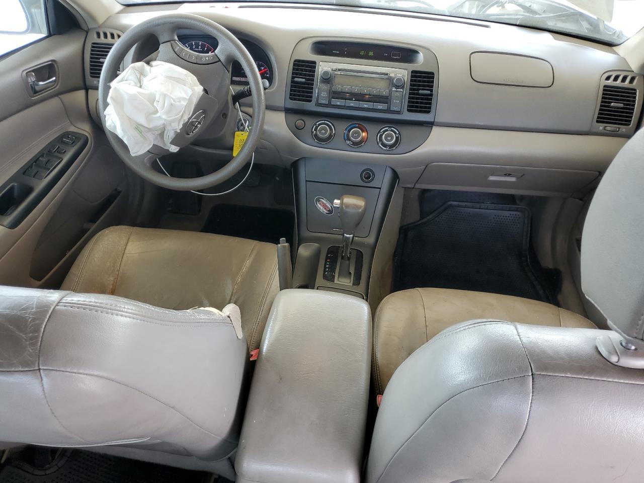 2005 Toyota Camry Le VIN: 4T1BE32K95U517738 Lot: 59679664