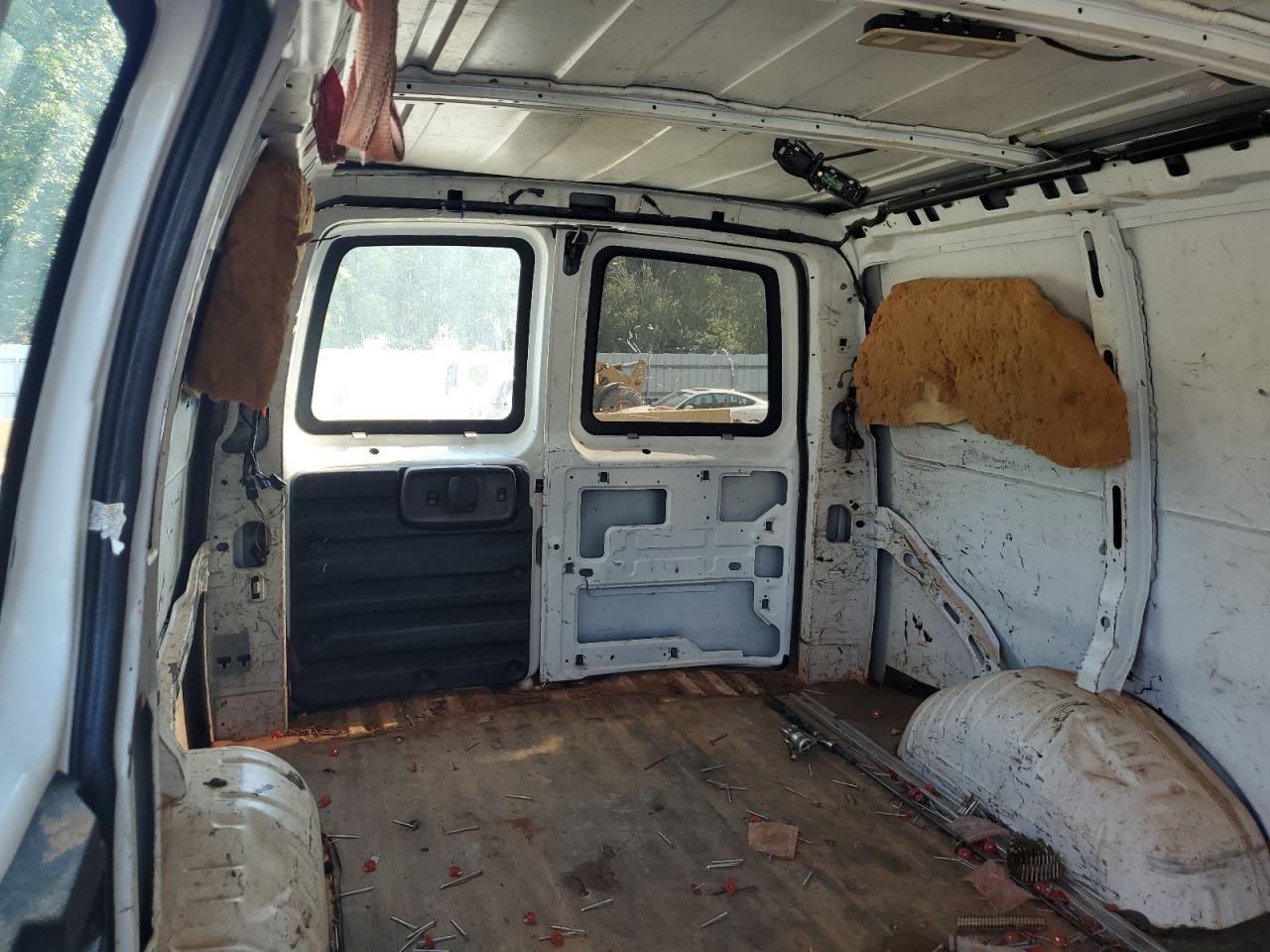 2015 Chevrolet Express G2500 VIN: 1GCWGFCFXF1235792 Lot: 59691304