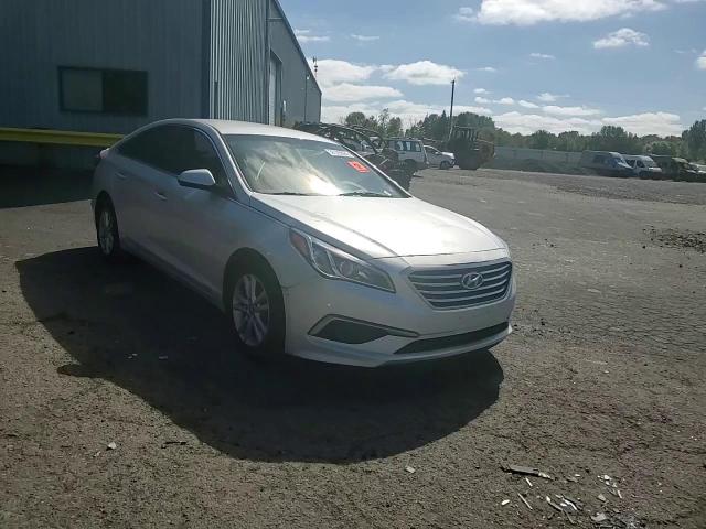 2016 Hyundai Sonata Se VIN: 5NPE24AF3GH268063 Lot: 58129624
