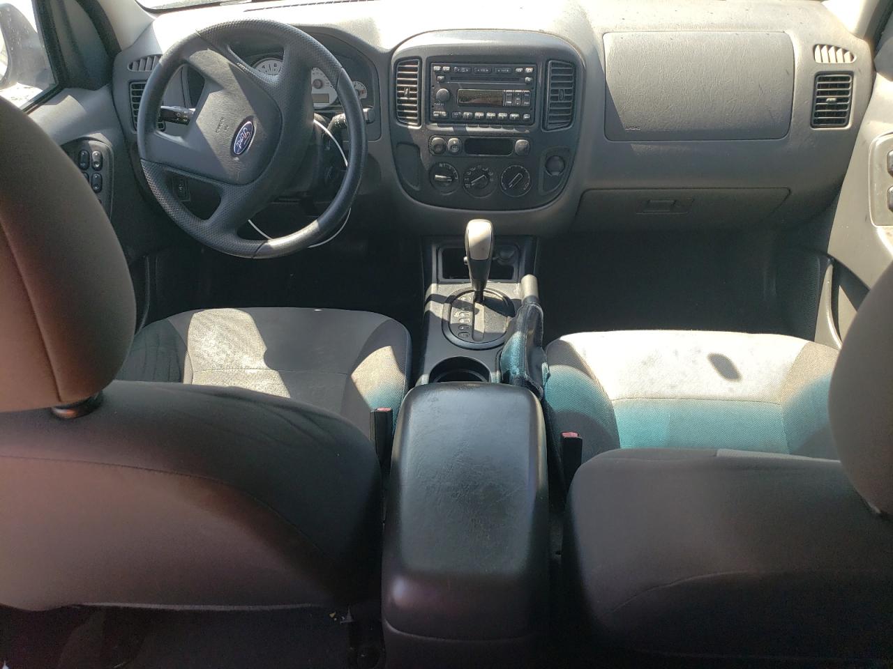 2006 Ford Escape - Image 8