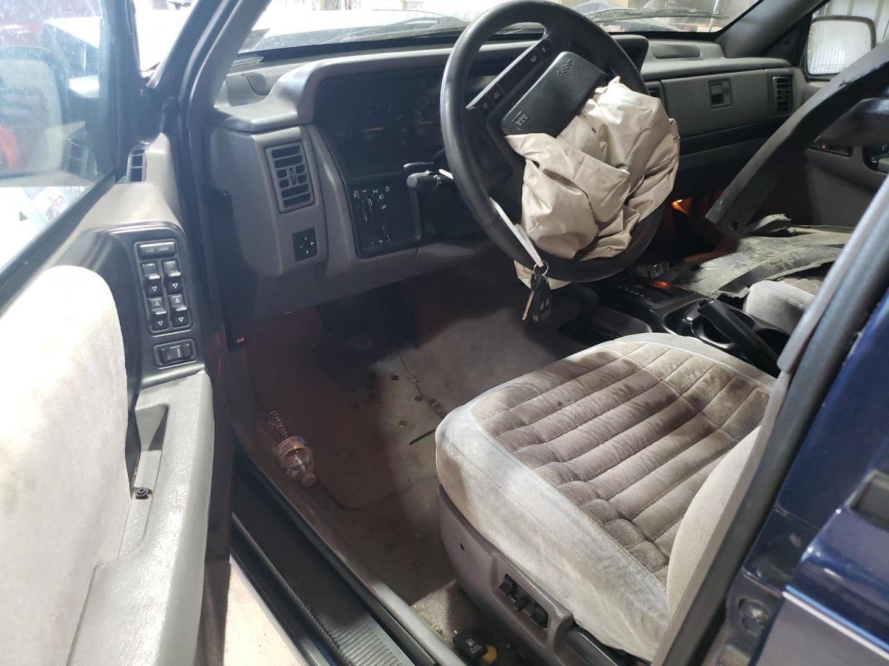 1994 Jeep Grand Cherokee Laredo VIN: 1J4GZ58S9RC333133 Lot: 59856074