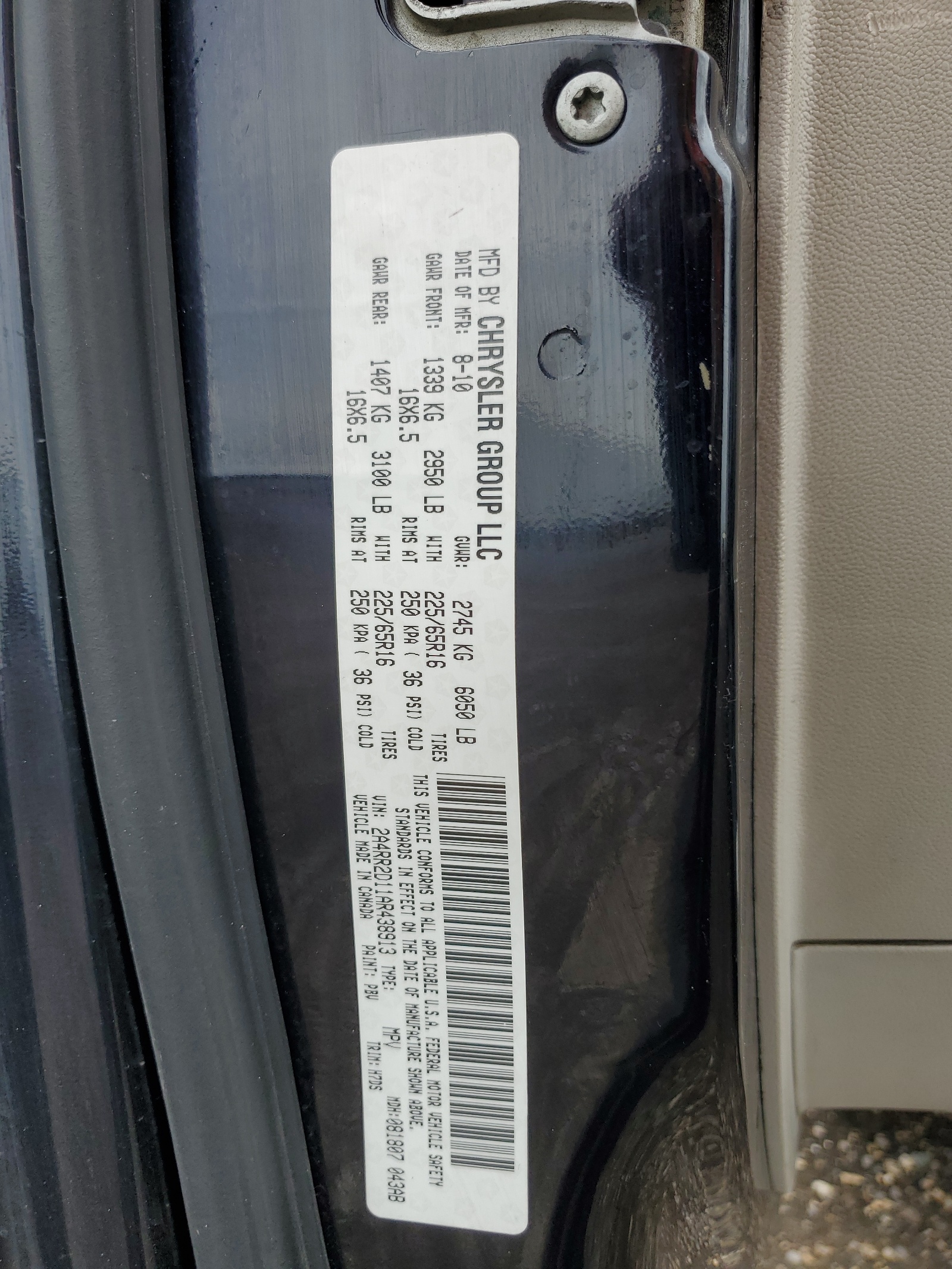 2A4RR2D11AR438913 2010 Chrysler Town & Country Lx