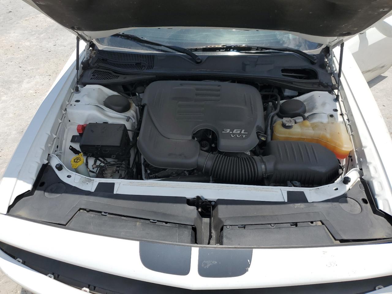 2018 Dodge Challenger Sxt VIN: 2C3CDZAG0JH271983 Lot: 59685614