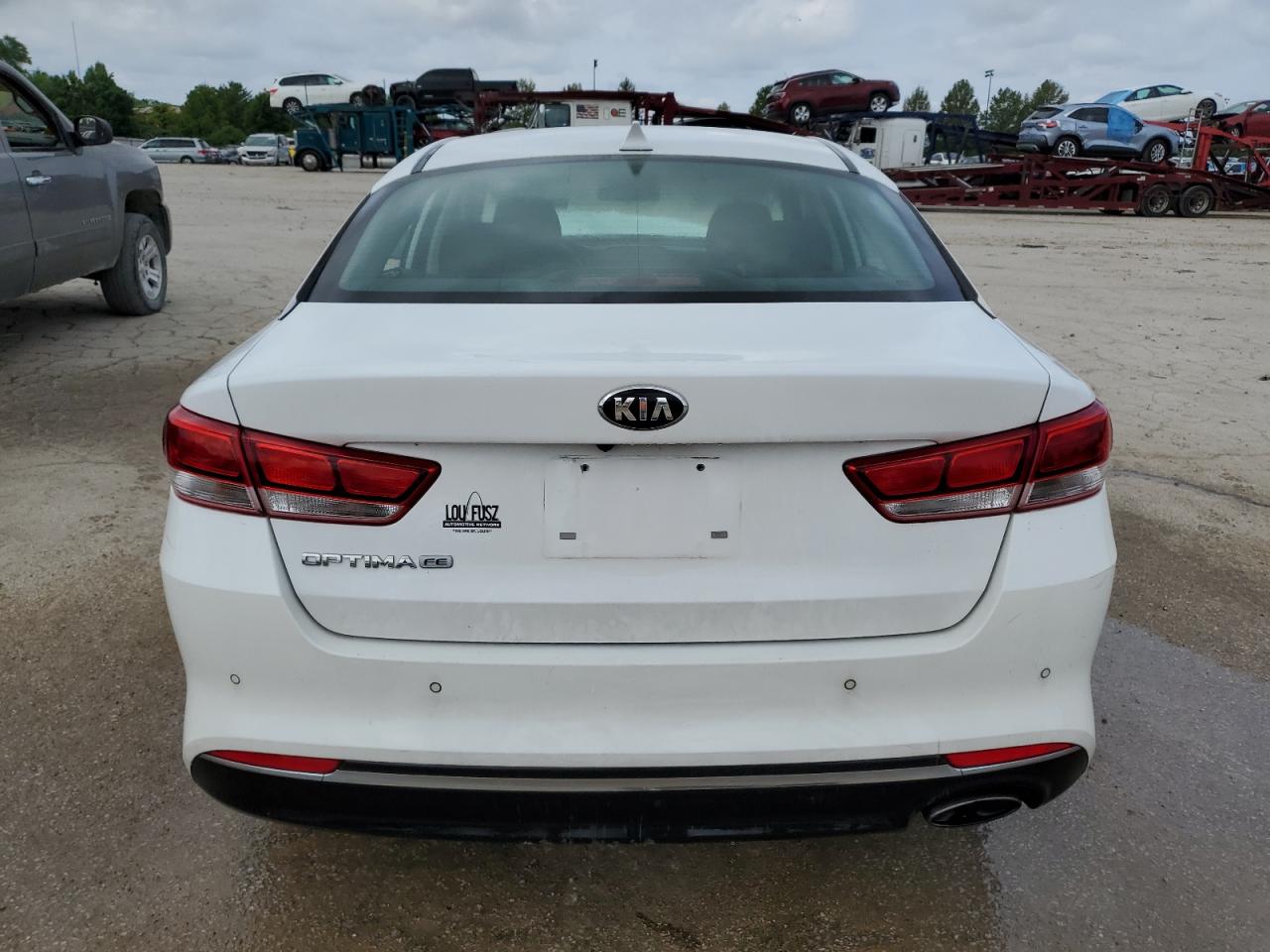 2018 Kia Optima Lx VIN: 5XXGT4L33JG235916 Lot: 57546274