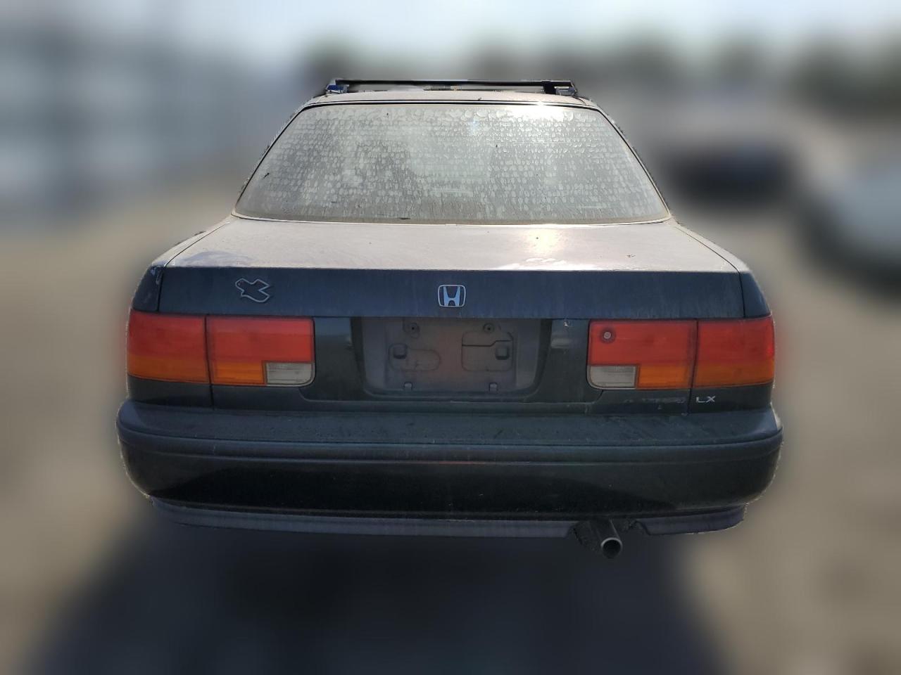 1992 Honda Accord Lx VIN: JHMCB7658NC056355 Lot: 58790914