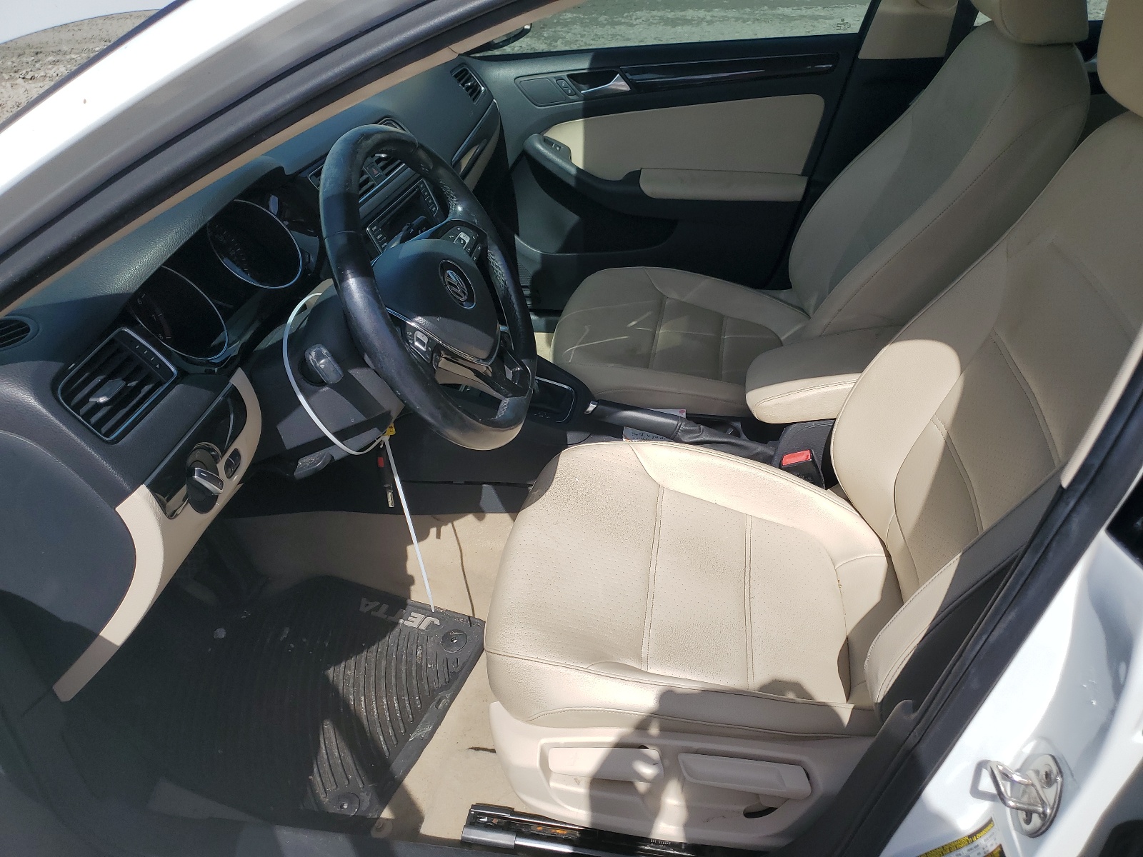 3VWL07AJ9GM264156 2016 Volkswagen Jetta Sel