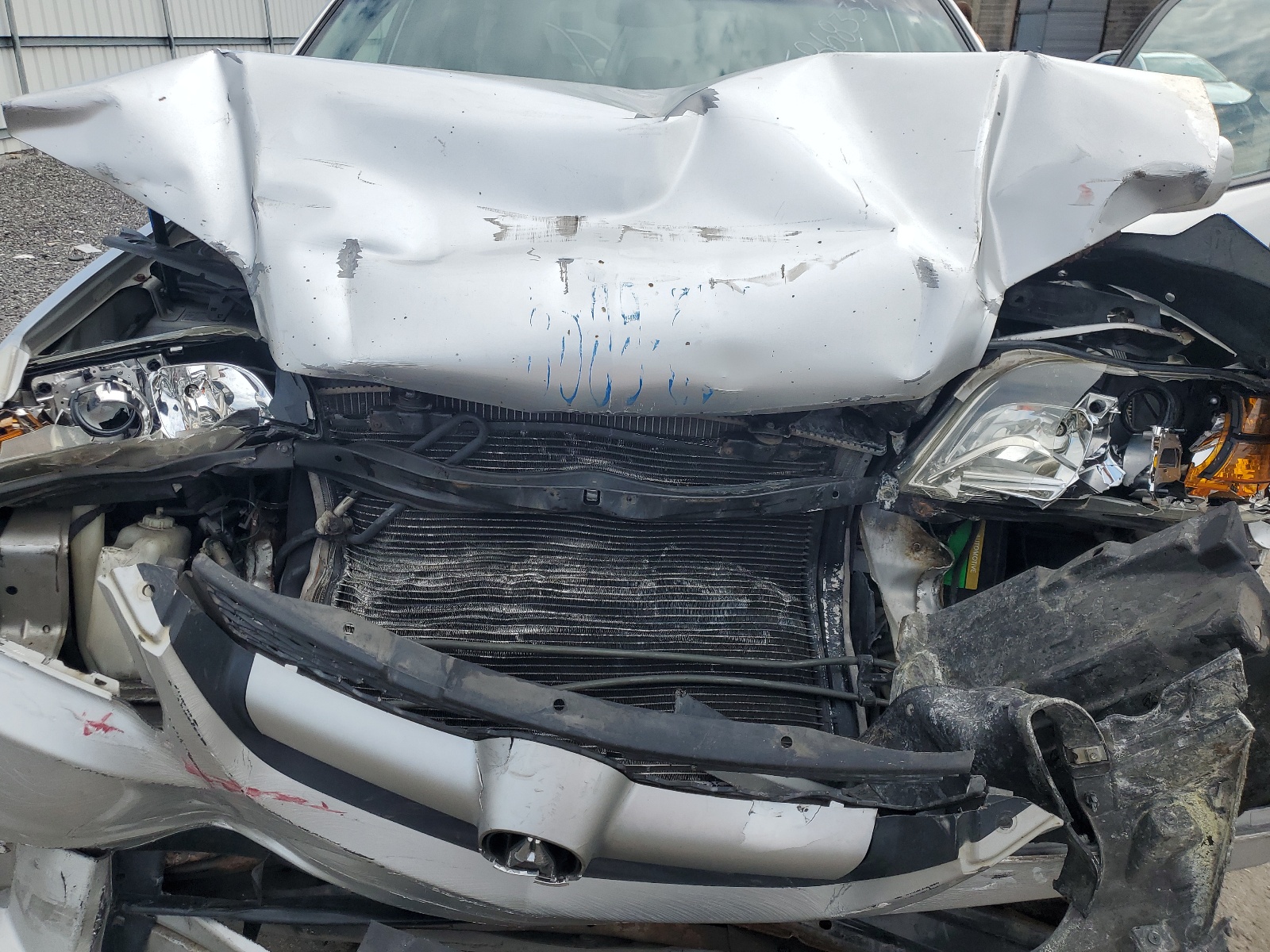 2HNYD18205H557670 2005 Acura Mdx