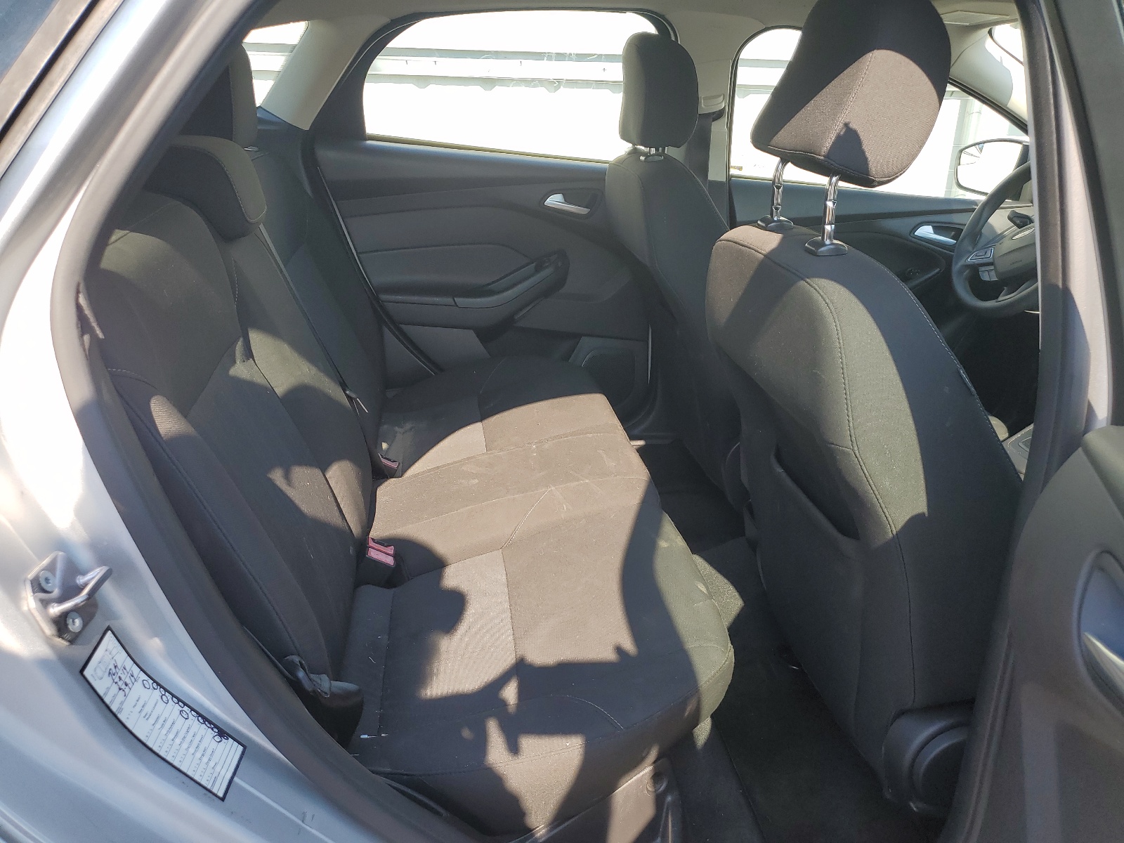 1FADP3K2XFL244460 2015 Ford Focus Se