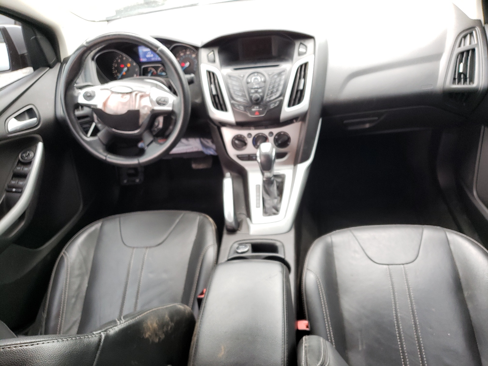 1FADP3F2XDL327149 2013 Ford Focus Se