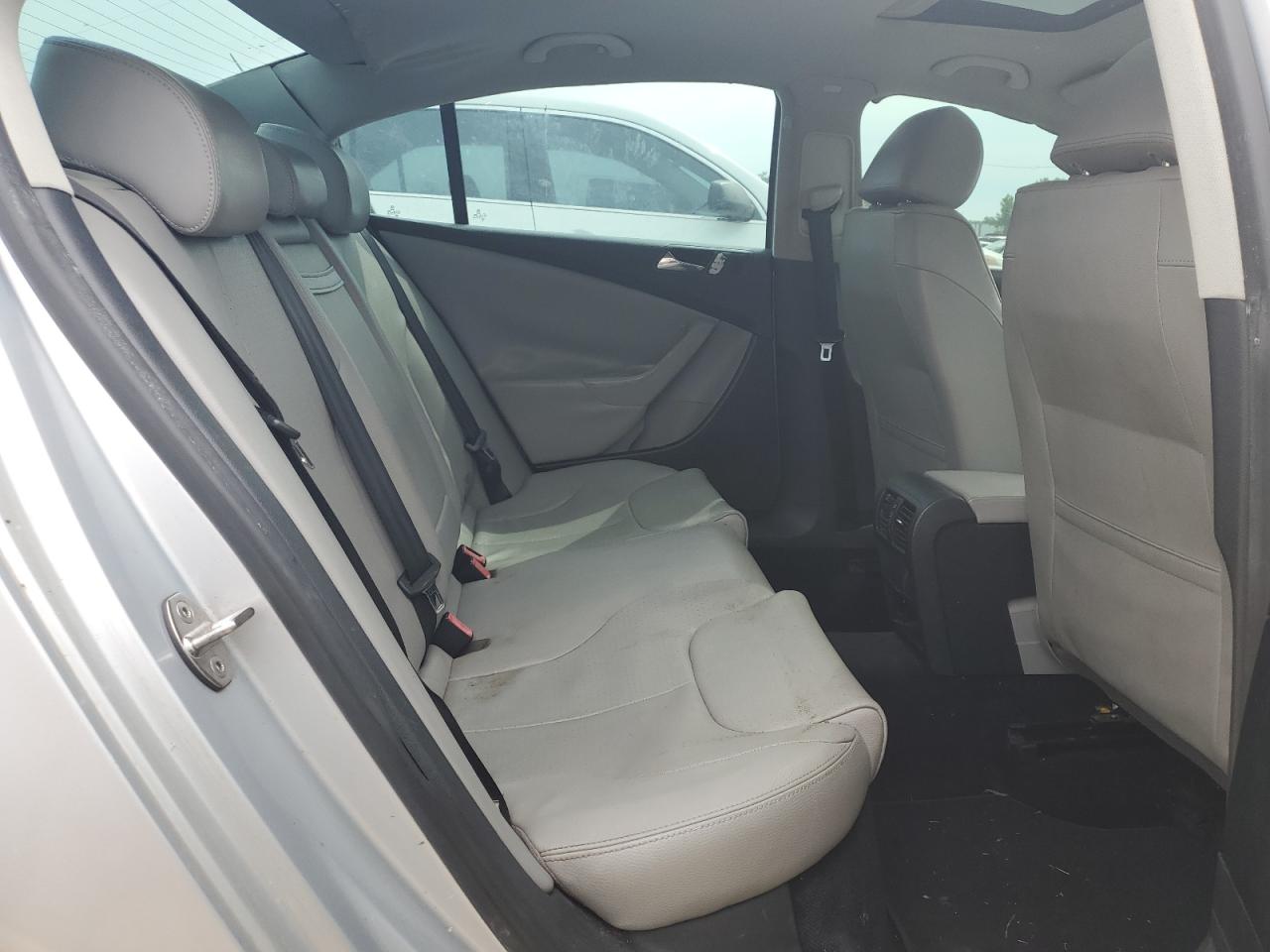 2006 Volkswagen Passat 2.0T VIN: WVWAK73C86E043820 Lot: 59643174