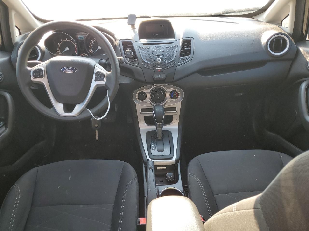 3FADP4BJ7KM152518 2019 Ford Fiesta Se