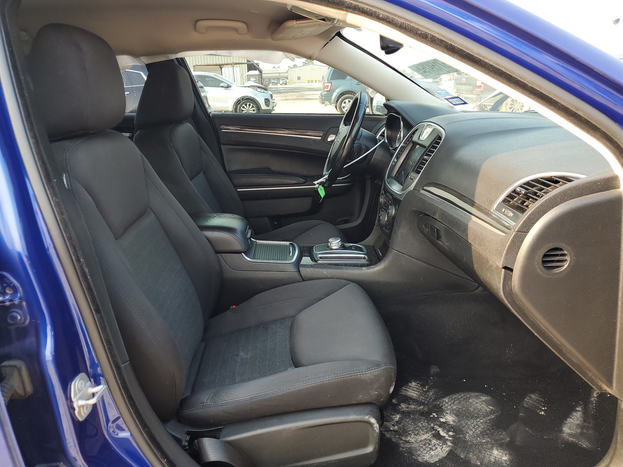 2C3CCAAG4KH614493 2019 Chrysler 300 Touring