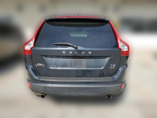  VOLVO XC60 2012 Серый