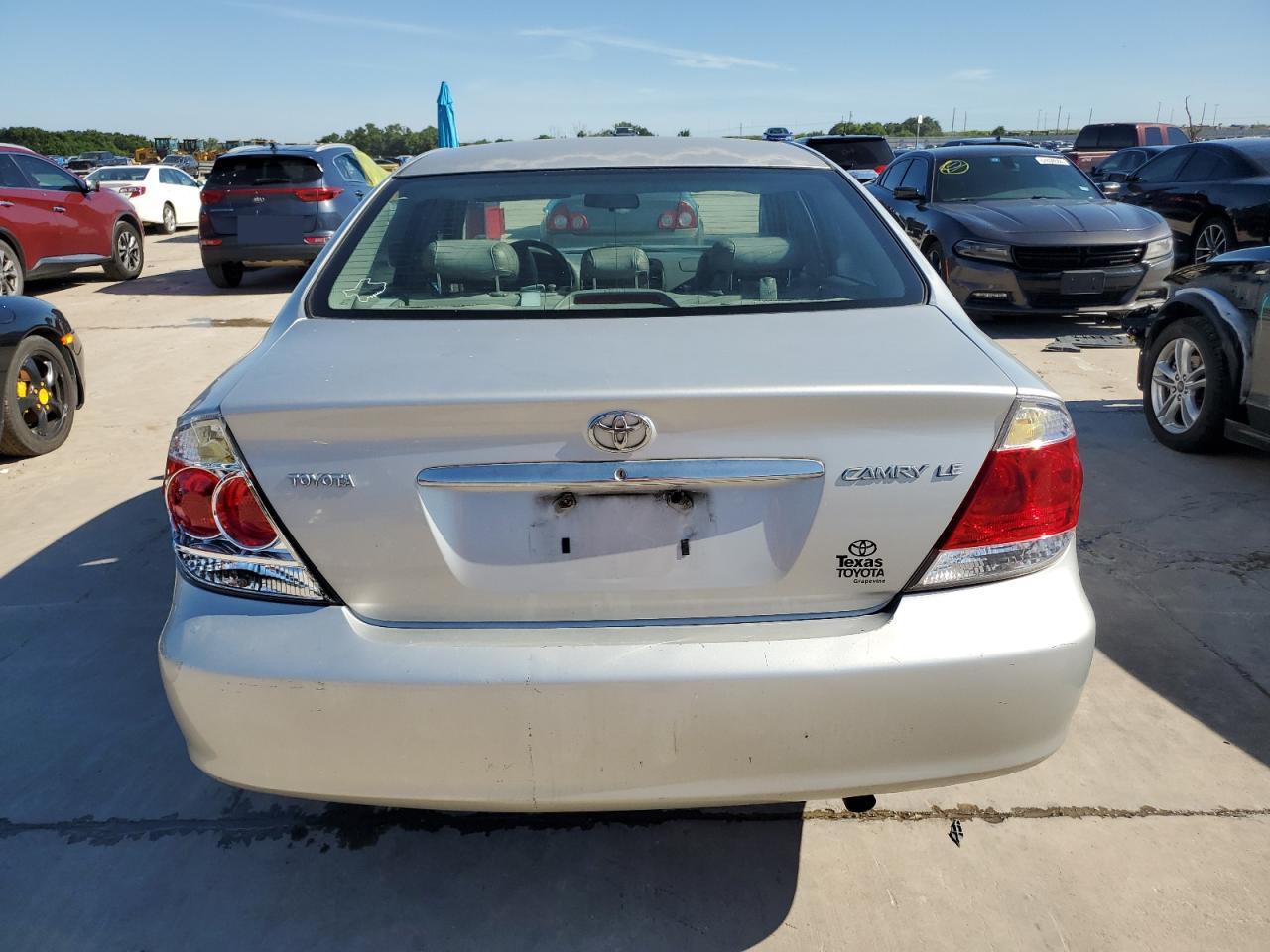 2005 Toyota Camry Le VIN: 4T1BE32K25U098650 Lot: 57771484