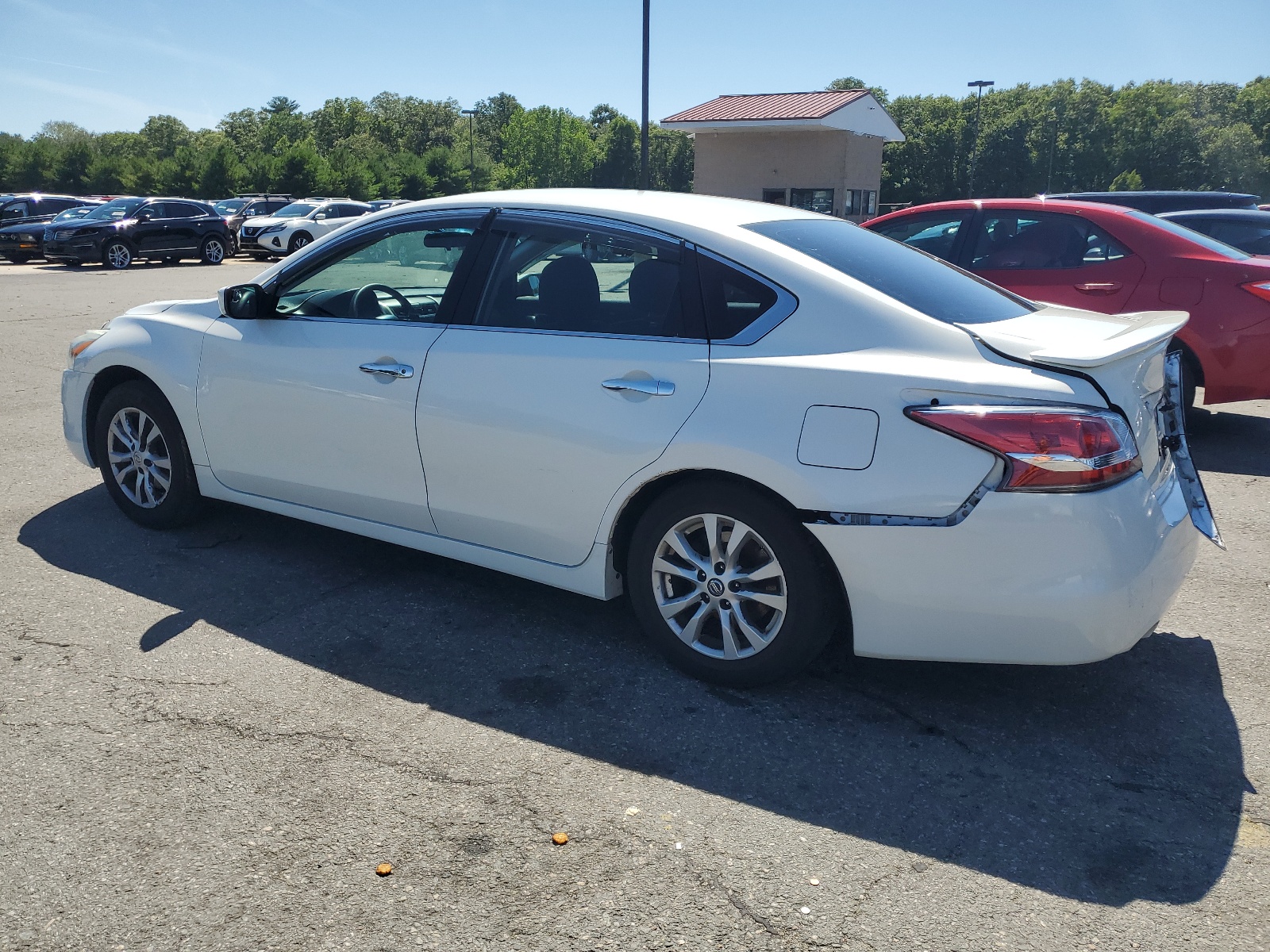 2014 Nissan Altima 2.5 vin: 1N4AL3AP7EC136372