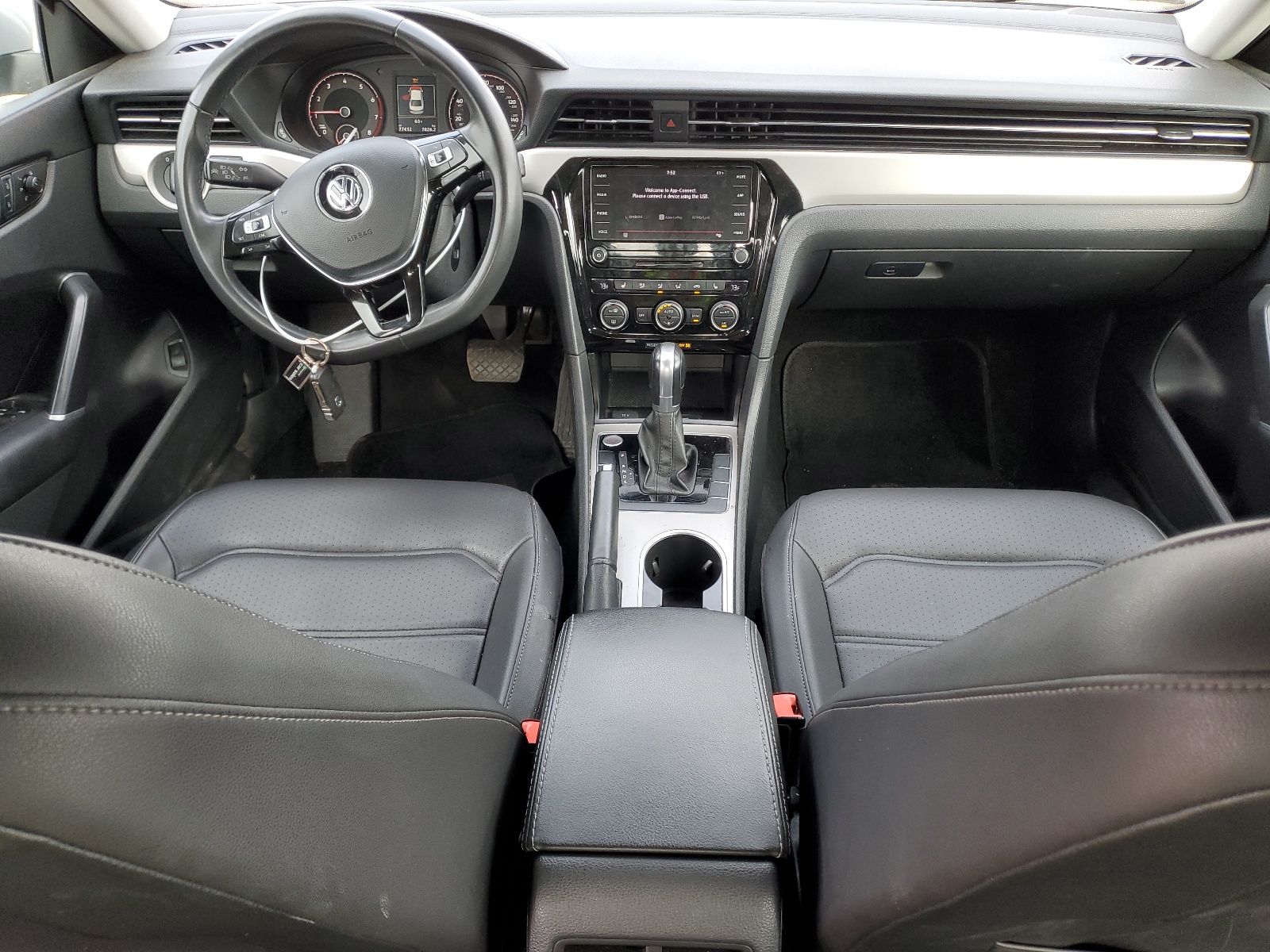 1VWSA7A33MC000549 2021 Volkswagen Passat Se