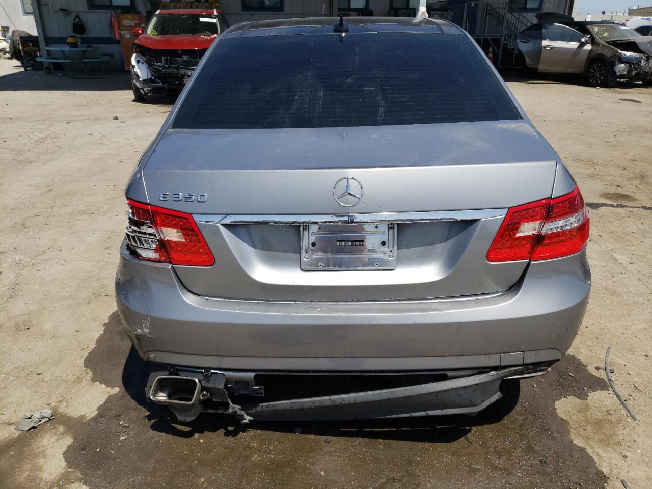 2011 Mercedes-Benz E 350 VIN: WDDHF5GBXBA452756 Lot: 61338034