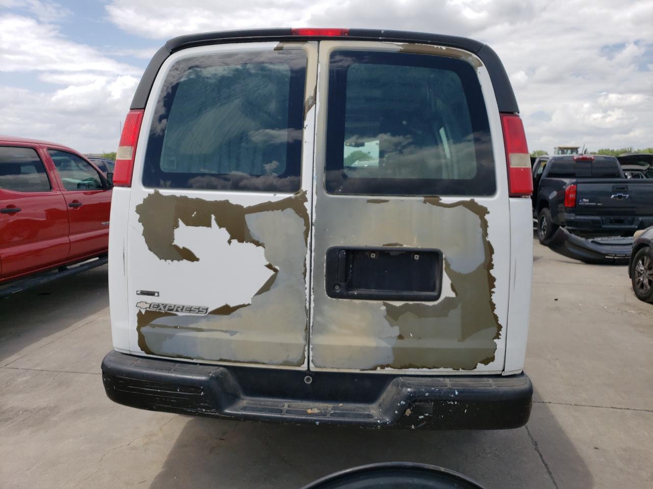 2010 Chevrolet Express G2500 VIN: 1GCZGFBAXA1124090 Lot: 59591054