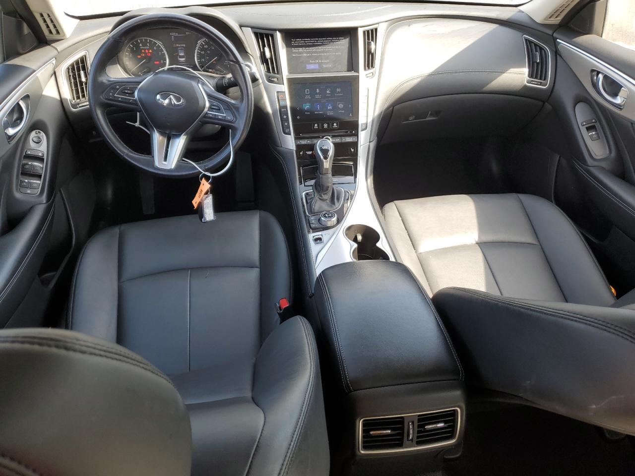 JN1EV7ARXKM593751 2019 Infiniti Q50 Luxe