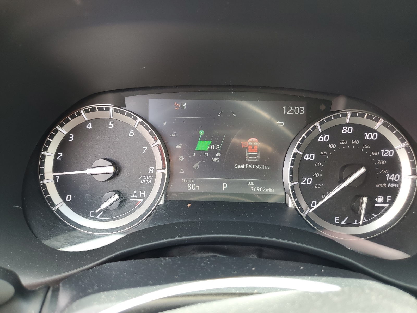 5TDHZRBHXNS593936 2022 Toyota Highlander Xle