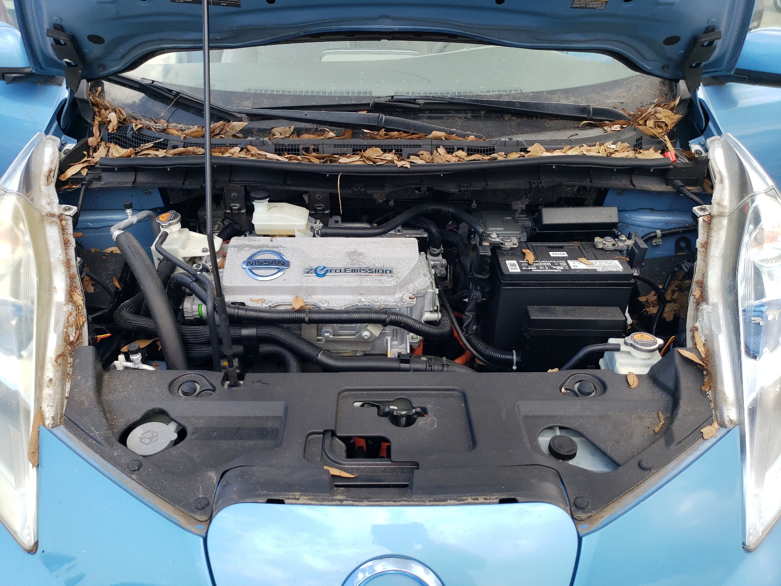 JN1AZ0CP1BT002458 2011 Nissan Leaf Sv