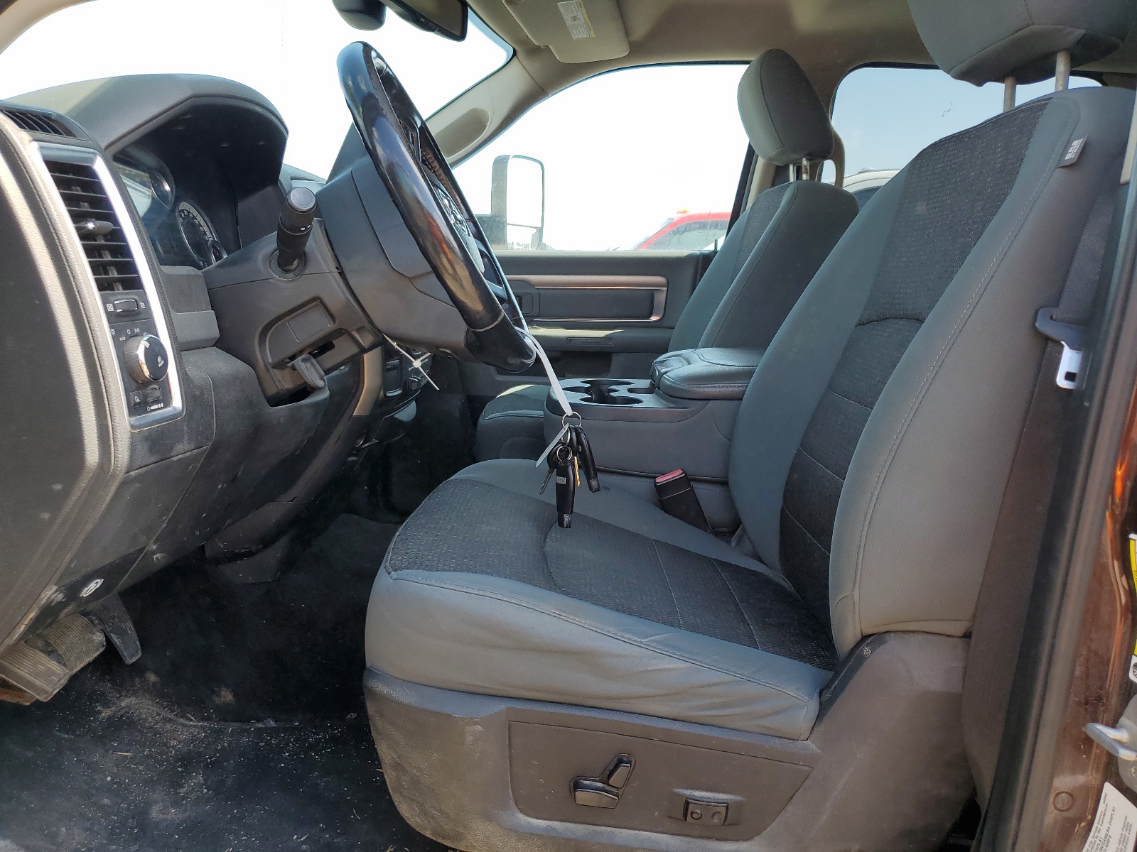 3C63RRHL7DG616762 2013 Ram 3500 Slt