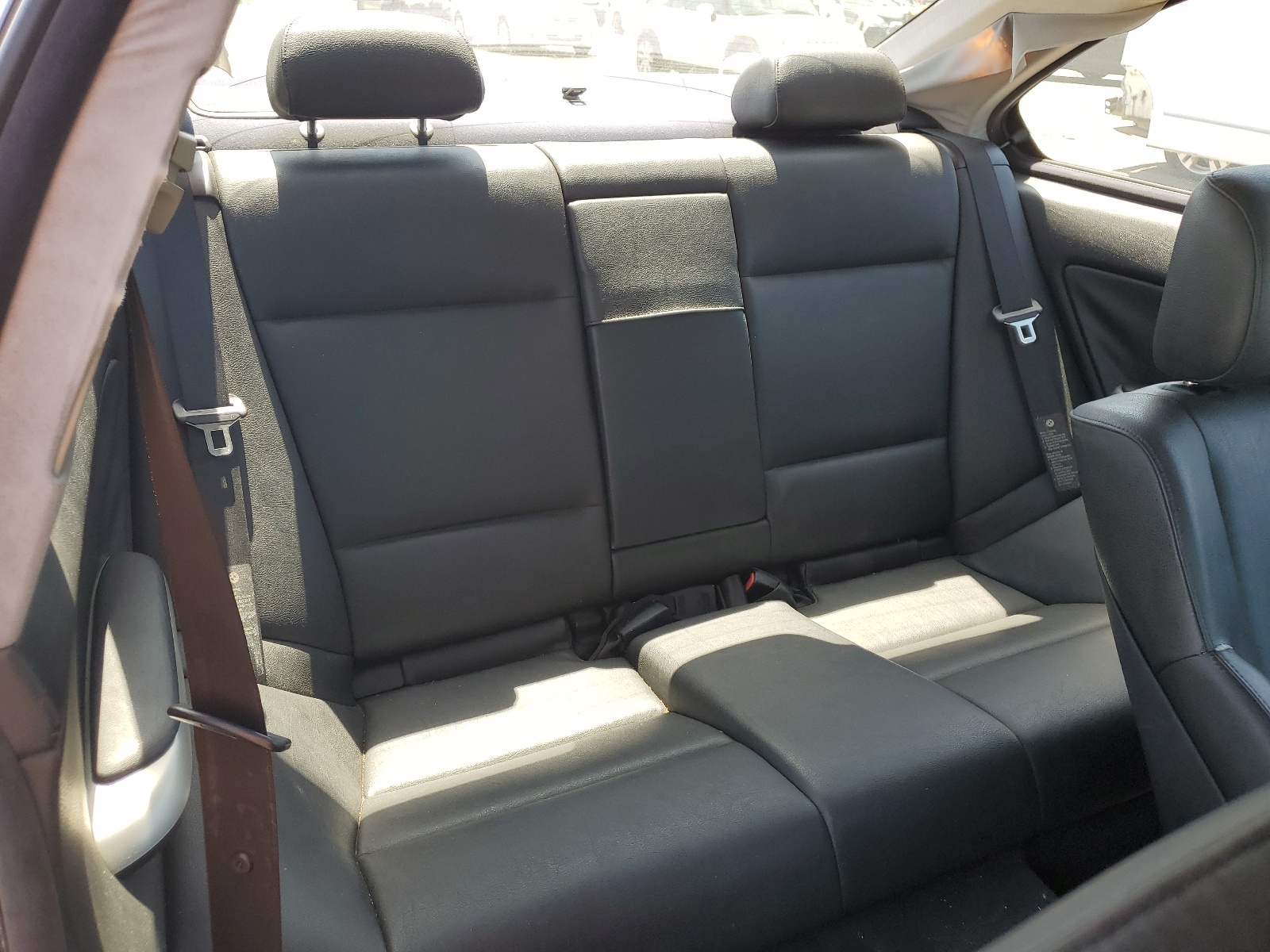 WBABN73403PJ16132 2003 BMW 325 Ci